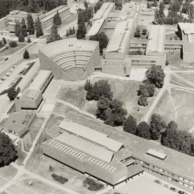 Aerial view of Undergraduate Centre and Learning Centre in black and white from 1960s